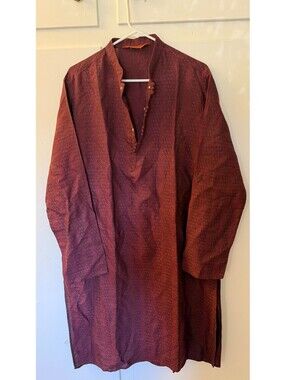 Shatranj Men's Maroon Kurta Tunic Size L 107cm Burgundy Paisley Textured Indian